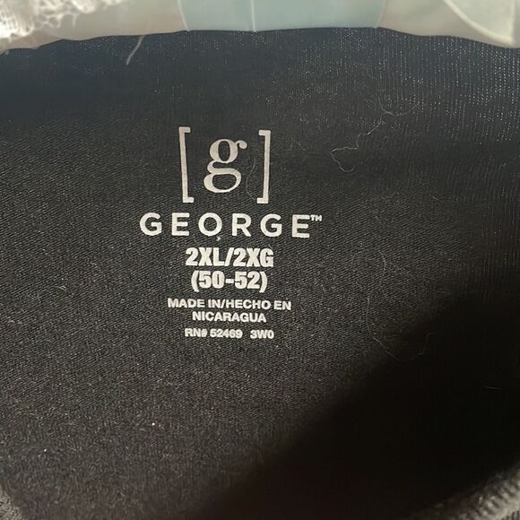 George “Sister of the Graduate” TShirt, Size 2XL, Black and Gold - Picture 3 of 4